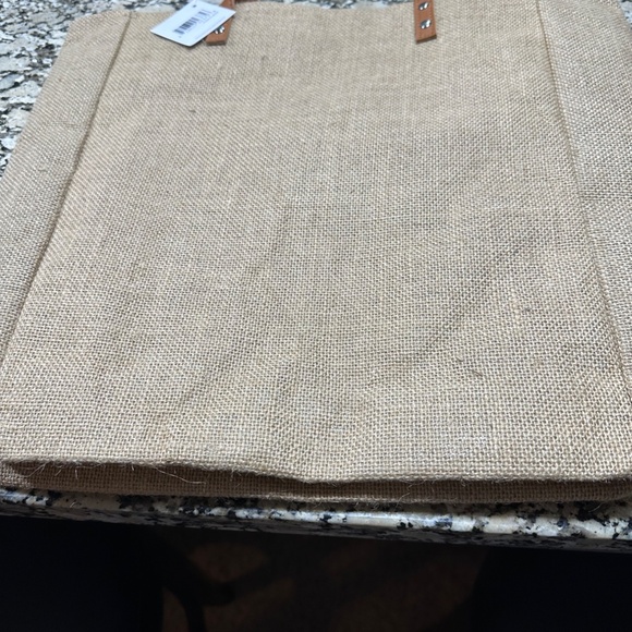 Charlotte Tilbury - Picture 9 of 10